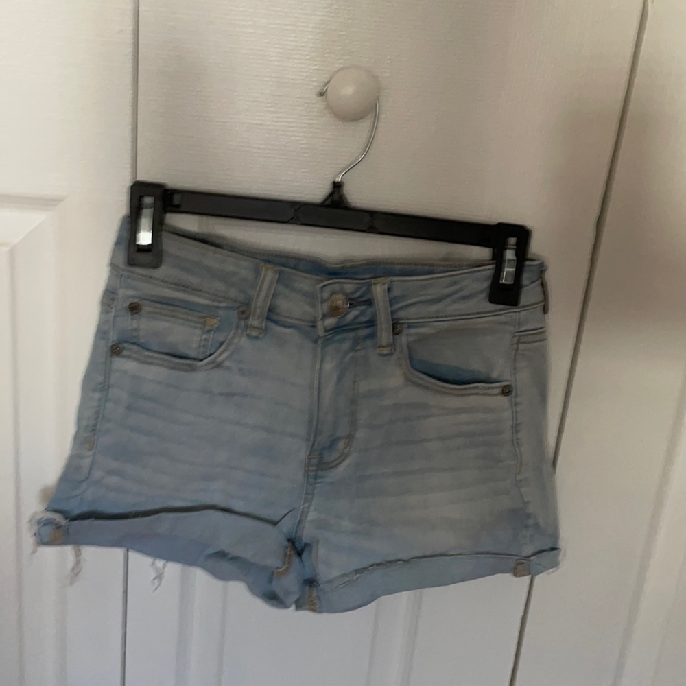 Light wash American Eagle jean shorts